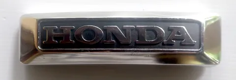 Honda Script Badge view 2