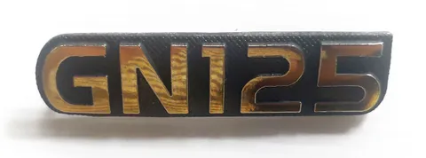 Suzuki GN125 Badge view 1