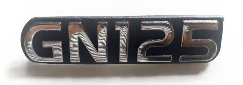 Suzuki GN125 Badge view 2