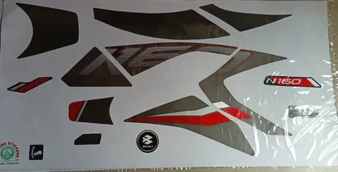 Bajaj Pulsar N160 view 2