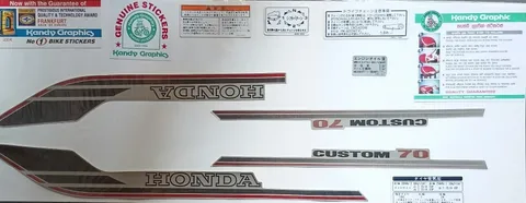 Honda C70 Custom view 4
