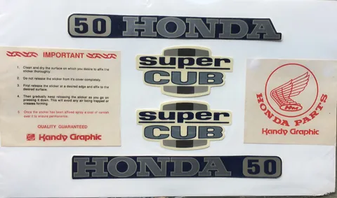 Honda Super Cub 50 view 3